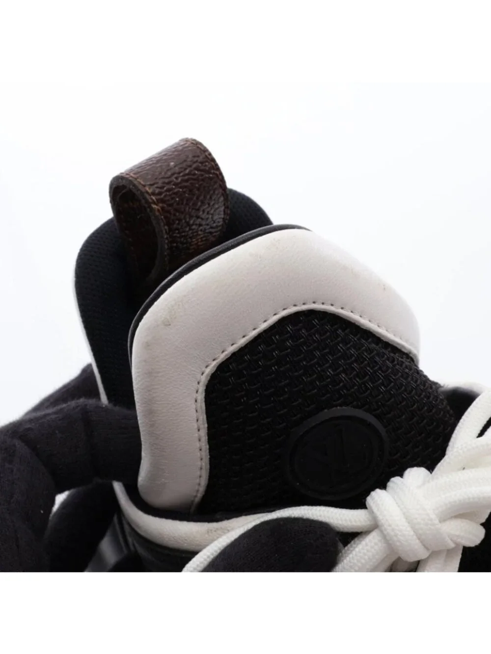 Louis Vuitton Viton Sneakers Arc Light Line Leather